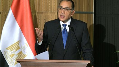 «مدبولي»: إنشاء منطقة صناعية شرق بورسعيد على مساحة 20 مليون متر