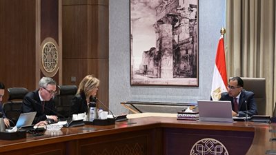 موانئ أبوظبي تحصل على حق انتفاع لتشغيل وإدارة منطقة صناعية بـ شرق قناة السويس