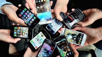 %5 قيمة رسوم إدخال الهواتف المستوردة إلى مصر | خاص