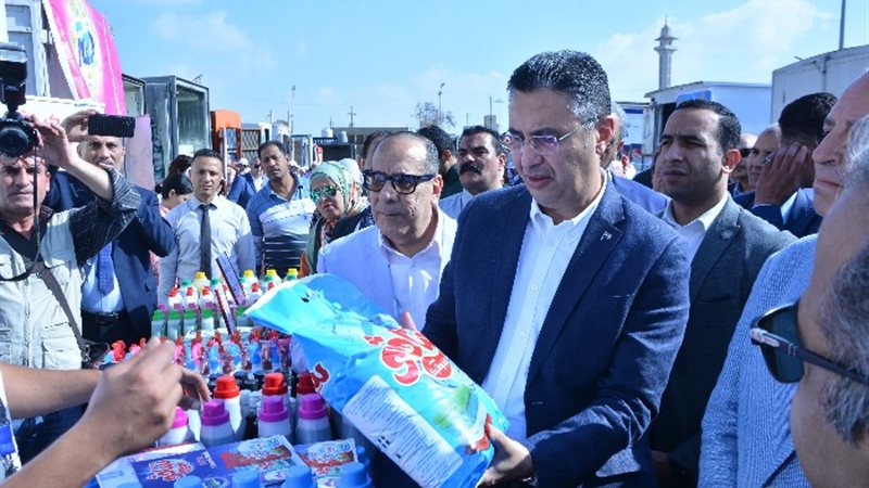 وزير التموين