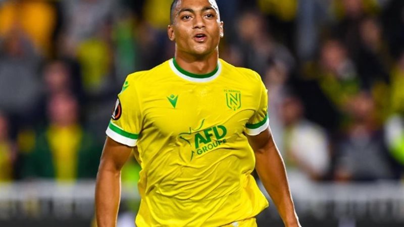 مصطفى محمد لاعب نادي نانت الفرنسي