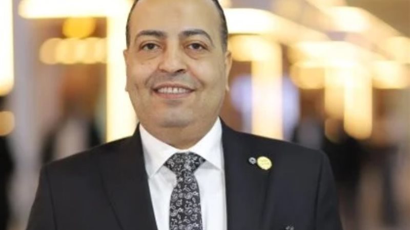 عمر عبد العزيز رئيس شعبة المسابك بإتحاد الصناعات