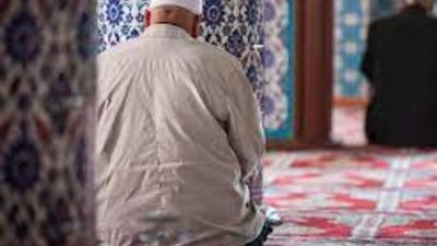 ما حكم جمع الصلوات بسبب المطر؟ دار الإفتاء تجيب