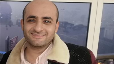أحمد الكومي يكتب.. رفعت عيني للسما