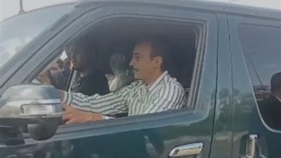 حماقي وتامر حسني أبرز الحاضرين في جنازة محمد رحيم