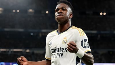 بعد الإصابة، ريال مدريد يعلن مدة غياب فينيسيوس جونيور عن الملاعب