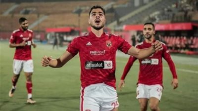 أكرم توفيق يضع شرطًا خاصًا لتجديد تعاقده مع الأهلي