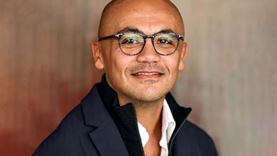 مسئول بالأهلي يشارك في ماجستير تنظيم الأحداث الرياضية بباريس