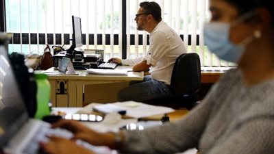 رسميا، قرار مفاجئ بترقيات جديدة لعدد من الموظفين