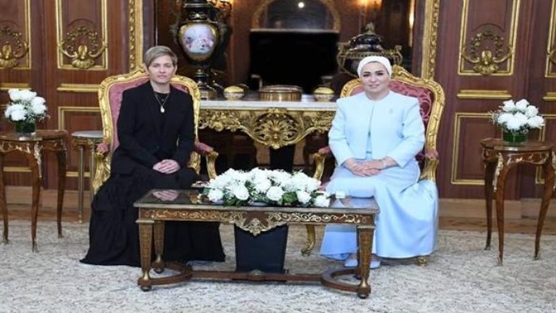 خلال اللقاء