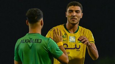 الخليج يحسم مستقبل محمد شريف ويوضح موقفه من الرحيل