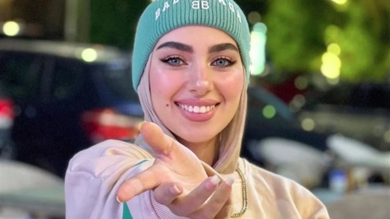 البلوجر هدير عاطف
