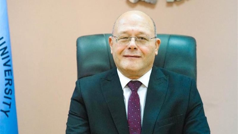 حسان النعماني رئيس جامعة سوهاج