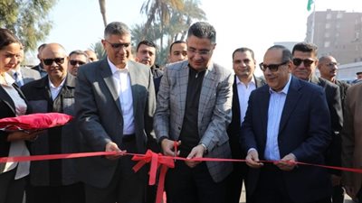 محافظ الجيزة في افتتاح سوق اليوم الواحد بإمبابة: التخفيف على المواطن يتصدر أولوياتنا