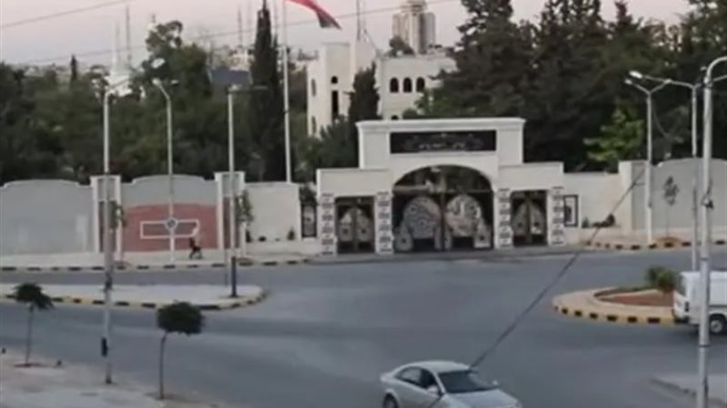 قنصلية إيران في حلب بشمال سوريا