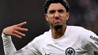 مرموش يهدد عرش زيدان في الدوري الألماني