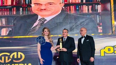 ملتقى التميز والإبداع العربي يكرم المحامي نبيل عبد السلام تقديرًا لمسيرته الحافلة