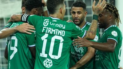 رياض محرز يقود تشكيل الأهلي السعودي في مواجهة استقلال طهران بدوري أبطال آسيا