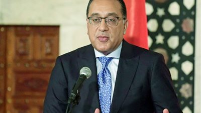 مصر هتغرق في العربيات، رئيس الوزراء يلتقى عملاق صناعة السيارات بالصين