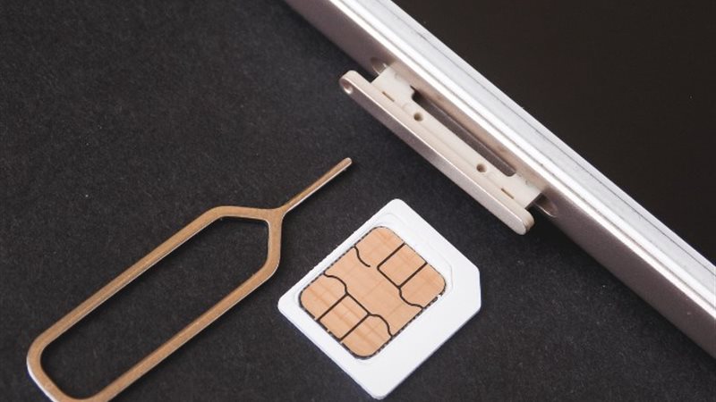 شريحة eSIM