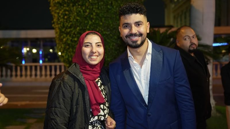 محمد أنور ومحررة الجمهور