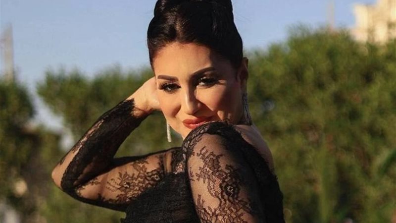 وفاء عامر