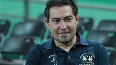 بفيديو ساخر، بركات يرد على إسلام الشاطر بشأن تشجيعه الزمالك