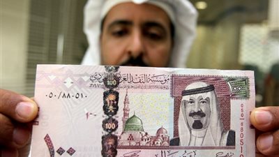 «لو عايز تطلع عمرة»، سعر الريال السعودي اليوم الجمعة 6 ديسمبر 2024