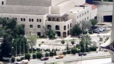 رئيس الحكومة السورية: مستعدون للتعاون مع أي قيادة يختارها الشعب