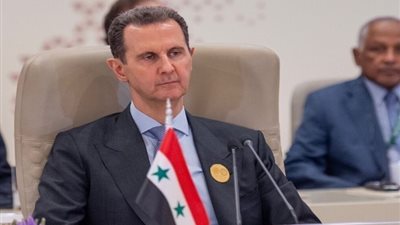رويترز: قيادات الجيش السوري أبلغت الضباط بسقوط نظام بشار الأسد