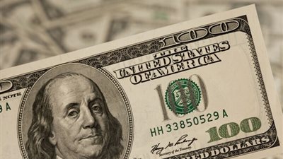 ارتفاع سعر الدولار مقابل الجنيه المصري في بداية تعاملات اليوم