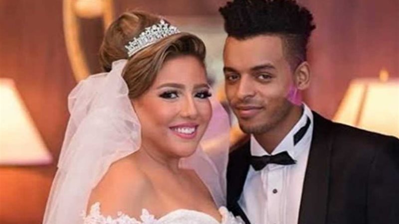 الفنانة مي كساب وأوكا
