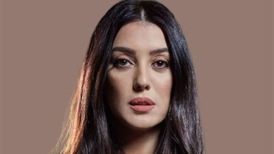 كندة علوش تدعم بلدها سوريا: «الله يحميكي من الفوضى وعمليات التخريب»