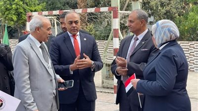 الوطنية للانتخابات تجري محاكاة للتصويت الانتخابي بالمدارس (صور)