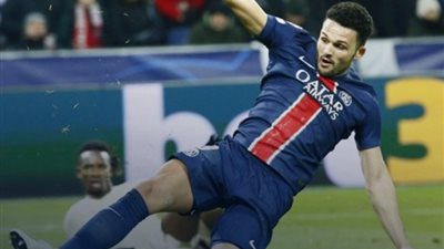باريس سان جيرمان يتفوق 1-0 على سالزبورج في الشوط الأول (فيديو)