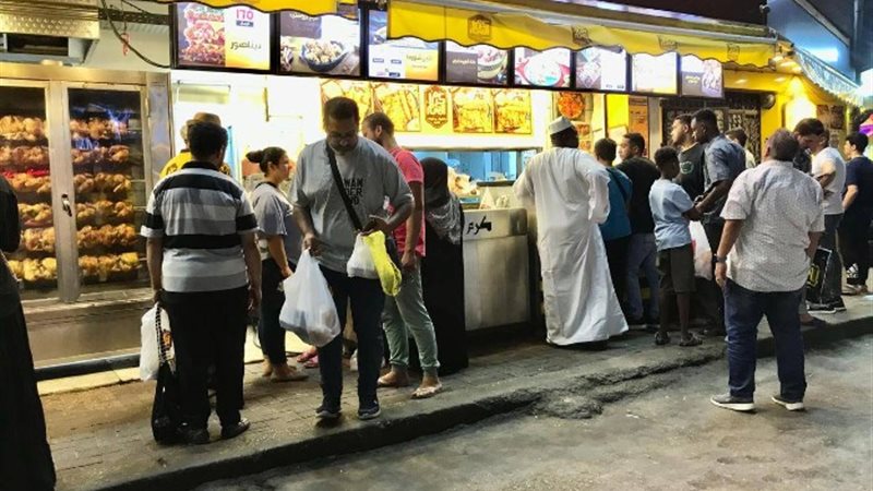 انتشار محلات الشاورما السوري في مصر