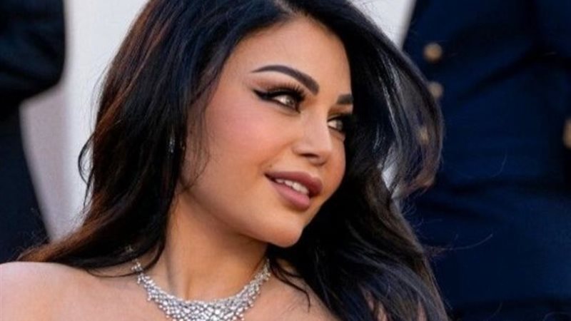 النجمة اللبنانية هيفاء وهبي