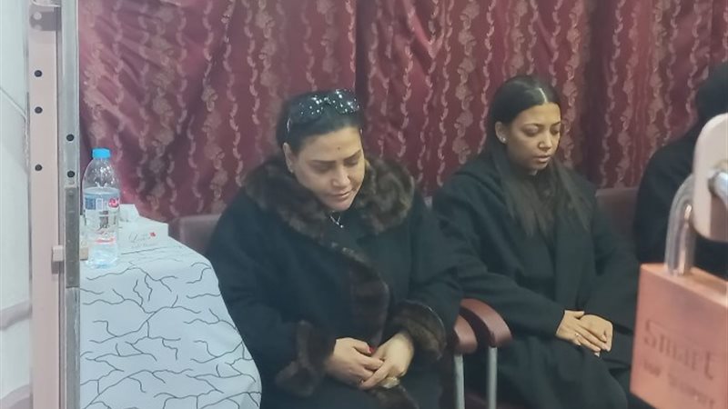 الفنانة بدرية طلبة