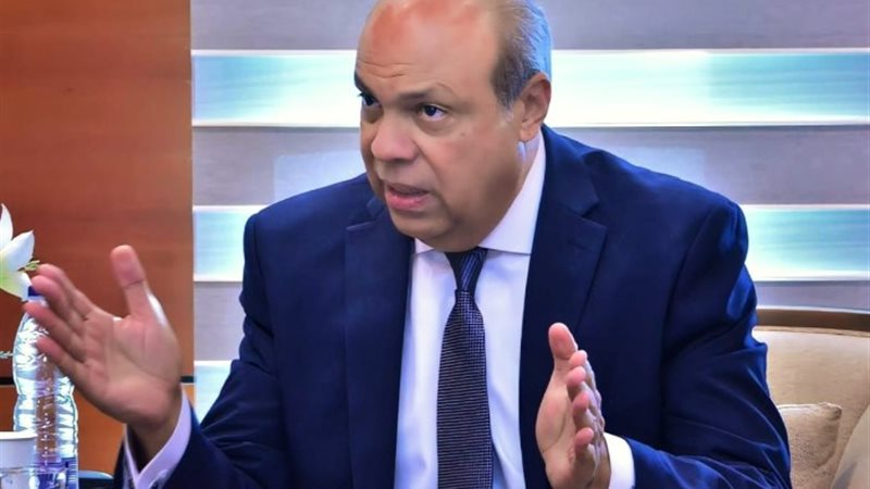 الدكتور سامح الحفني وزير الطيران المدني
