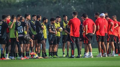 تنبيه هام من كولر  فى تدريب الأهلي الأول لكأس التحدي .. ماذا قال ؟