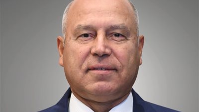 وزارة الصناعة تدعو المستثمرين بالشرقية للقاء «الوزير» وعرض مطالبهم غدا