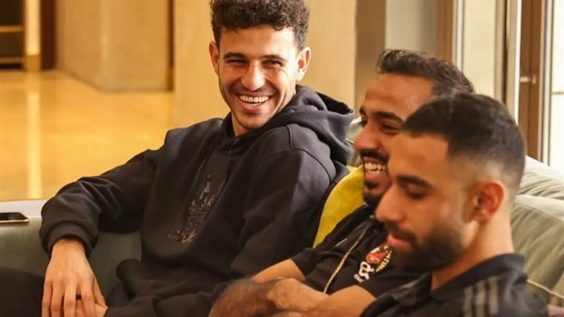 حمدي فتحي ولاعبي الأهلي