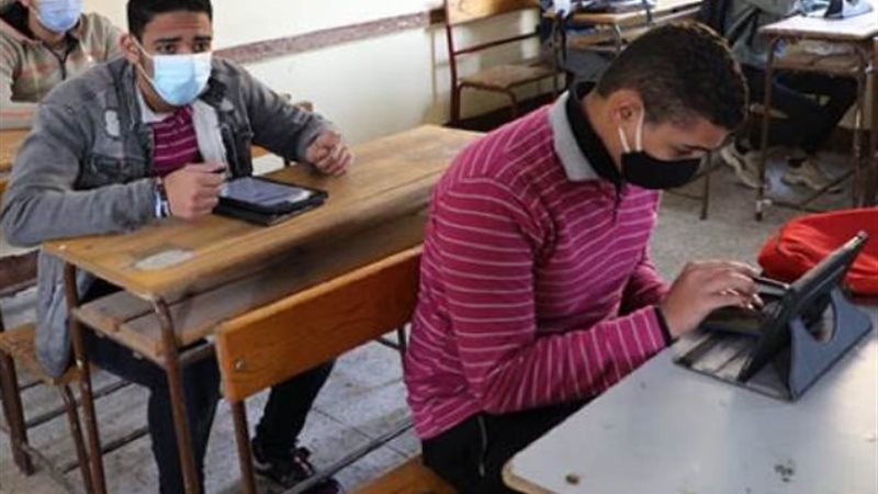 استخدام الطلاب للتابلت- ارشيفية