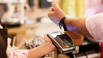 لعملاء فودافون، تعرف على طريقة الدفع من خلال Apple Pay