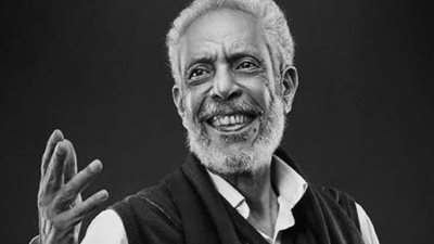 «هتوحشنا يا قبطان»، محمد صلاح ينعي الراحل نبيل الحلفاوي