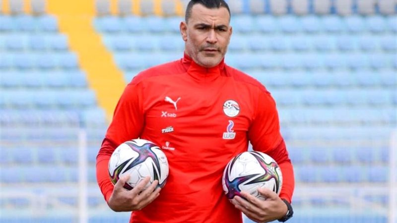 عصام الحضري