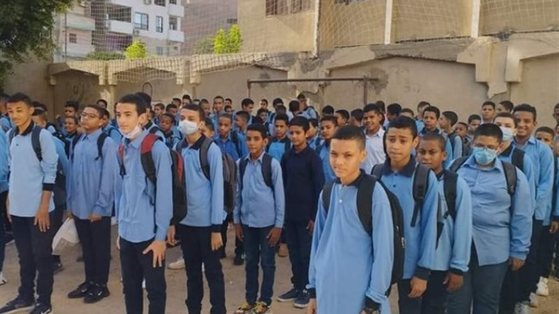 طلاب الاعدادية