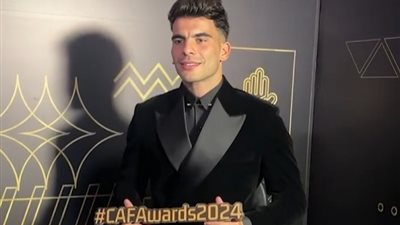 أبو عايد: زيزو تلقى تأكيدات بتتويجه بجائزة أفضل لاعب في إفريقيا قبل سفره