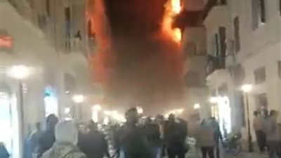السيطرة على حريق في شقة بشارع «النبي دانيال» بالإسكندرية (صور)