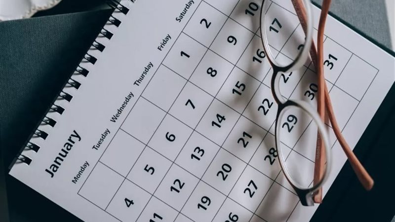الإجازات فى شهر يناير المقبل